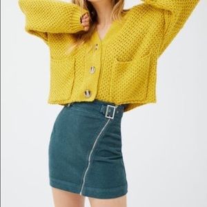 UO Harmony Corduroy Zip-Front Skirt